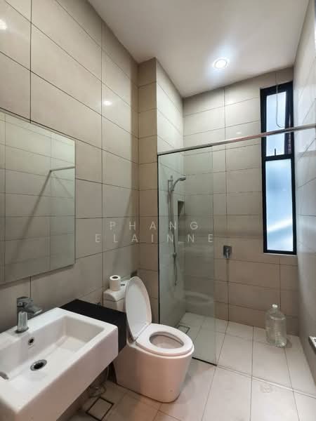 Rumah Banglo untuk Dijual di Masai (Johor) - Phang Elainne - Bathroom - PropertyGuru.com.my