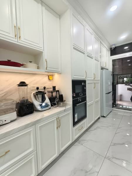 Rumah Banglo untuk Dijual di Masai (Johor) - Phang Elainne - Kitchen - PropertyGuru.com.my