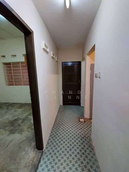 2-storey Terraced House for Sale in Taman Abad (Johor Bahru) - Phang Elainne - Corridor - PropertyGuru.com.my