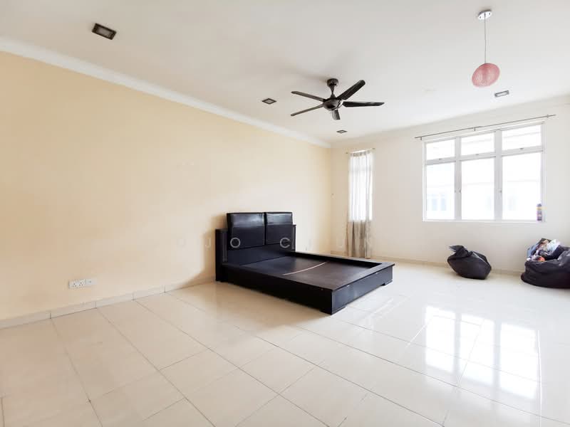 Townhouse for Sale in Johor Bahru (Johor) - Jojo Chung - Bedroom - PropertyGuru.com.my