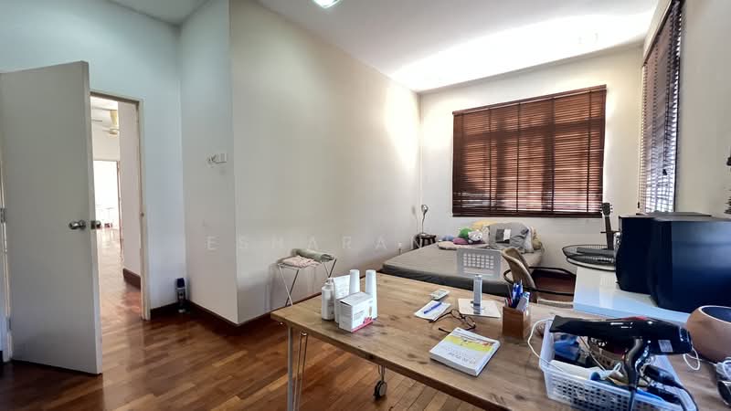 2.5-storey Terraced House for Sale in Kajang (Selangor) - Esharani . - PropertyGuru.com.my