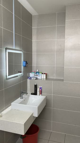 Servis Apartment untuk Disewa di The Cruise Residence - Felicia Ng - Bathroom - PropertyGuru.com.my