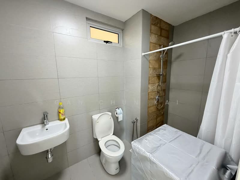 Kondominium untuk Disewa di City Residence - Gan Chun Kai - Bathroom - PropertyGuru.com.my