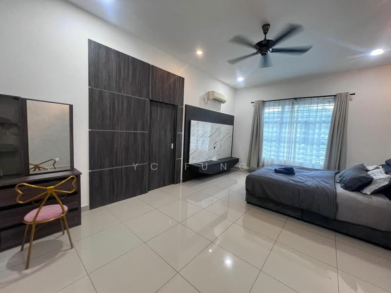 Rumah Teres 2 Tingkat untuk Disewa di Taman Seri Austin (Tebrau) - YC Fung - Bedroom - PropertyGuru.com.my
