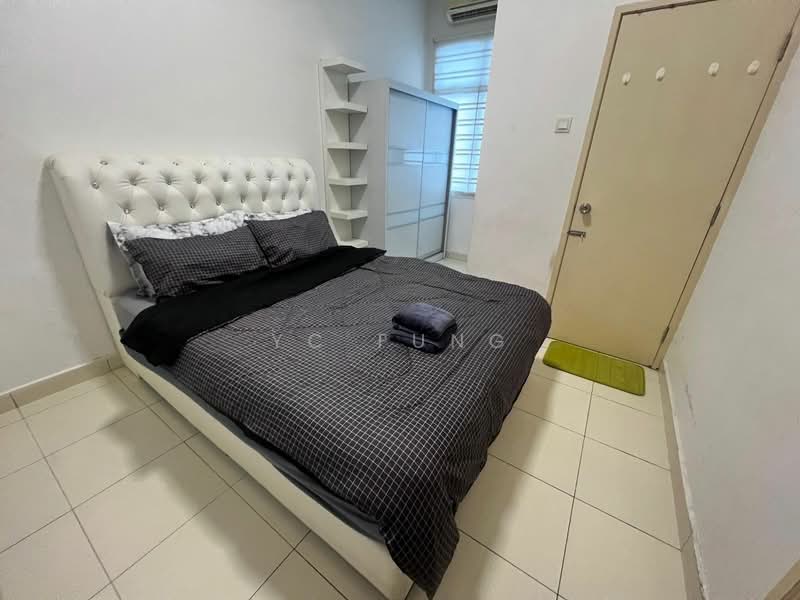 Rumah Teres 2 Tingkat untuk Disewa di Taman Seri Austin (Tebrau) - YC Fung - Bedroom - PropertyGuru.com.my
