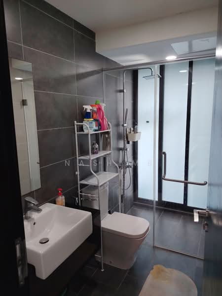 Apartment for Rent at Almas - NasH MB - Bathroom - PropertyGuru.com.my