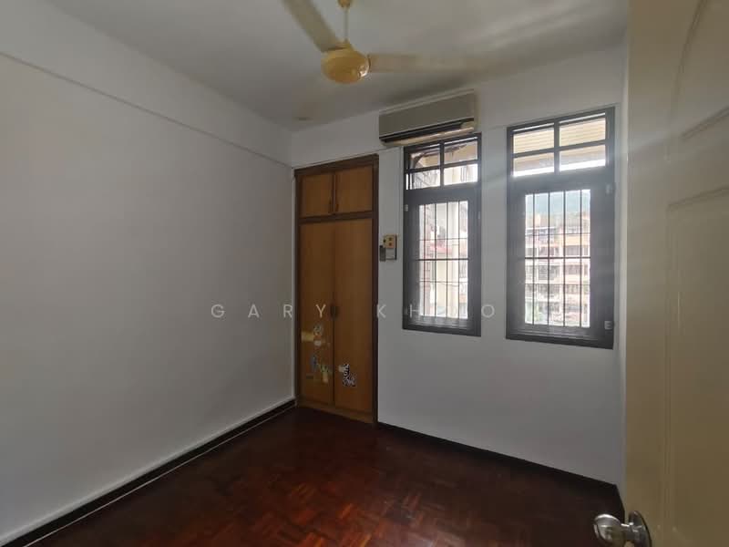 Pangsapuri untuk Dijual di Medan Lumba Kuda - Gary Khoo - Bedroom - PropertyGuru.com.my