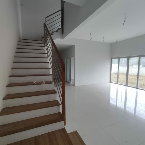 Cluster House for Sale in Sunway Alam Suria (Shah Alam) - Karen Ong - Living Room - PropertyGuru.com.my