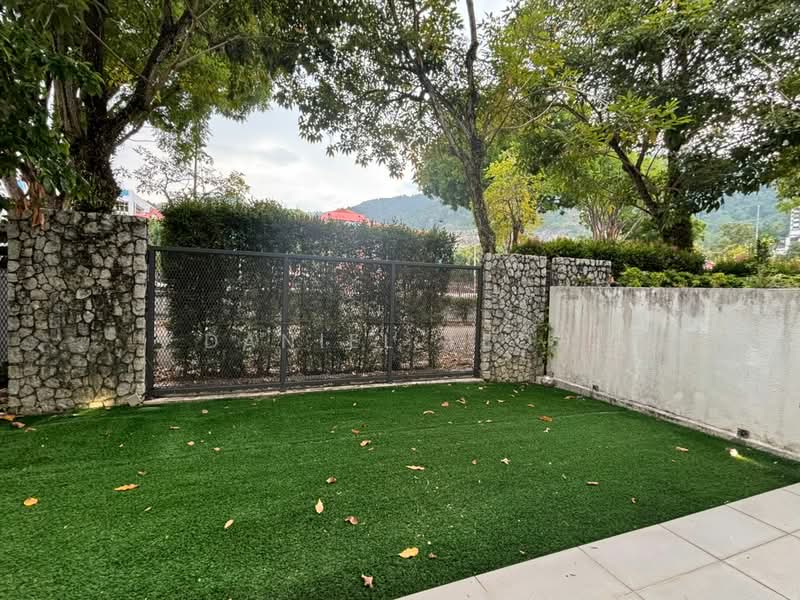 Terraced House for Rent in Tanjung Bungah (Penang) - Daniel Teoh - Exterior - PropertyGuru.com.my