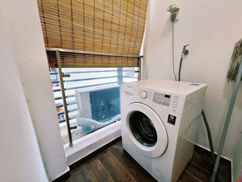 Condominium for Sale at Amberside @ Country Garden Danga Bay - Alan Ler - PropertyGuru.com.my