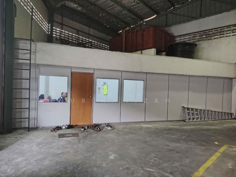 Factory for Rent in Seksyen 23 (Shah Alam) - Nur Hanizah - Interior - PropertyGuru.com.my