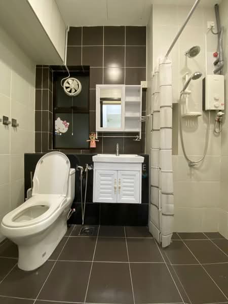 Apartment for Sale at Austin Regency (Pangsapuri Austin Perdana) - Alan Ler - Bathroom - PropertyGuru.com.my