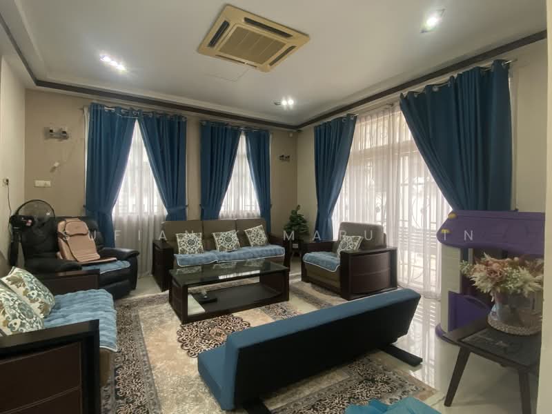 Rumah Banglo untuk Dijual di Subang Bestari (Shah Alam) - Sufian Kamaruddin - Living Room - PropertyGuru.com.my