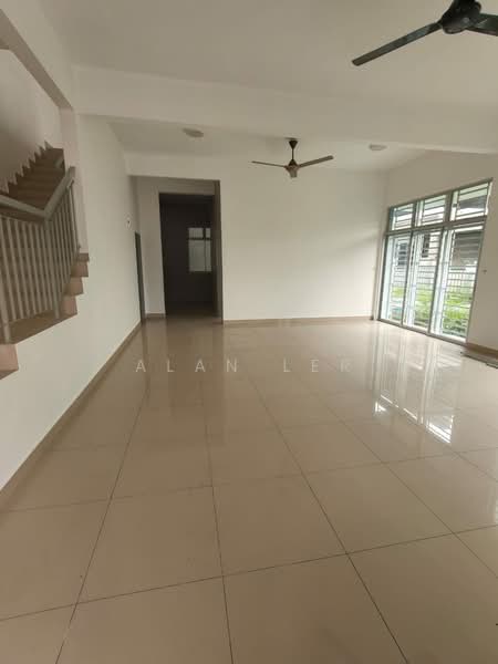 Rumah Kluster untuk Dijual di Taman Pulai Hijauan (Skudai) - Alan Ler - Living Room - PropertyGuru.com.my