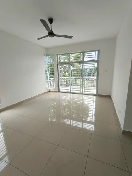Rumah Kluster untuk Dijual di Taman Pulai Hijauan (Skudai) - Alan Ler - Living Room - PropertyGuru.com.my