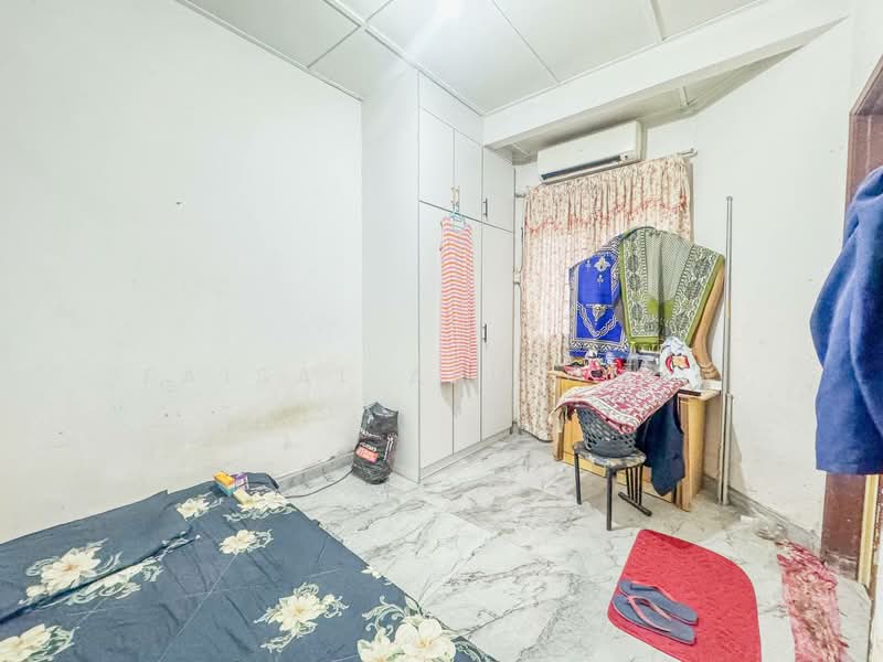 2-storey Terraced House for Sale in Bukit Sentosa (Rawang) - Faisal Abu Omar - Bedroom - PropertyGuru.com.my