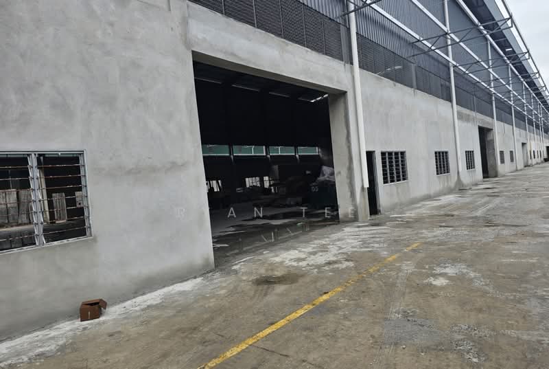 Factory for Rent in Bandar Baru Sungai Buloh (Sungai Buloh) - Ryan Tee - Exterior - PropertyGuru.com.my