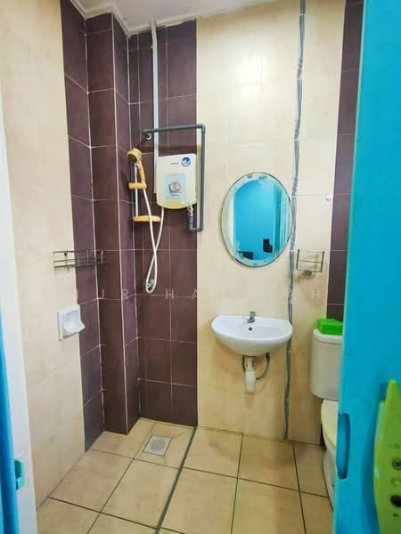 2-storey Terraced House for Rent in Desa Coalfields (Ijok) - Nur Hanizah - Bathroom - PropertyGuru.com.my