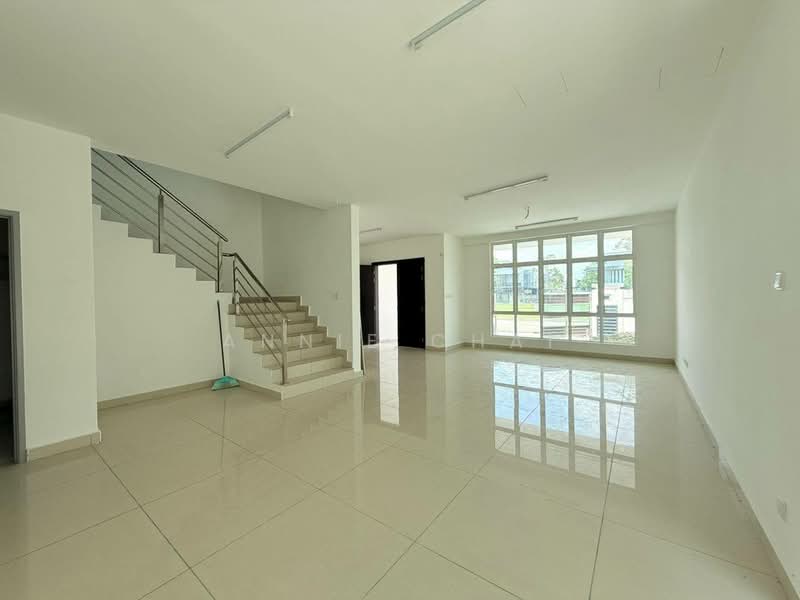 Cluster House for Sale in Skudai (Johor) - Annie Chai - Living Room - PropertyGuru.com.my