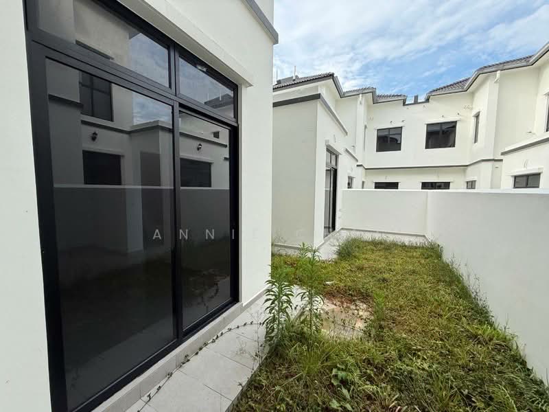 Cluster House for Sale in Iskandar Puteri (Nusajaya) (Johor) - Annie Chai - Exterior - PropertyGuru.com.my