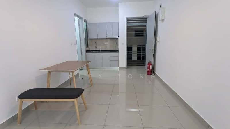 Servis Apartment untuk Dijual di Gaya Resort Homes - Alex Tong - Kitchen - PropertyGuru.com.my