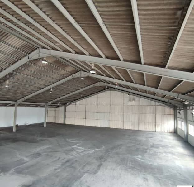 Warehouse for Rent in Bukit Kemuning (Shah Alam) - Zackinn Hoi - Interior - PropertyGuru.com.my
