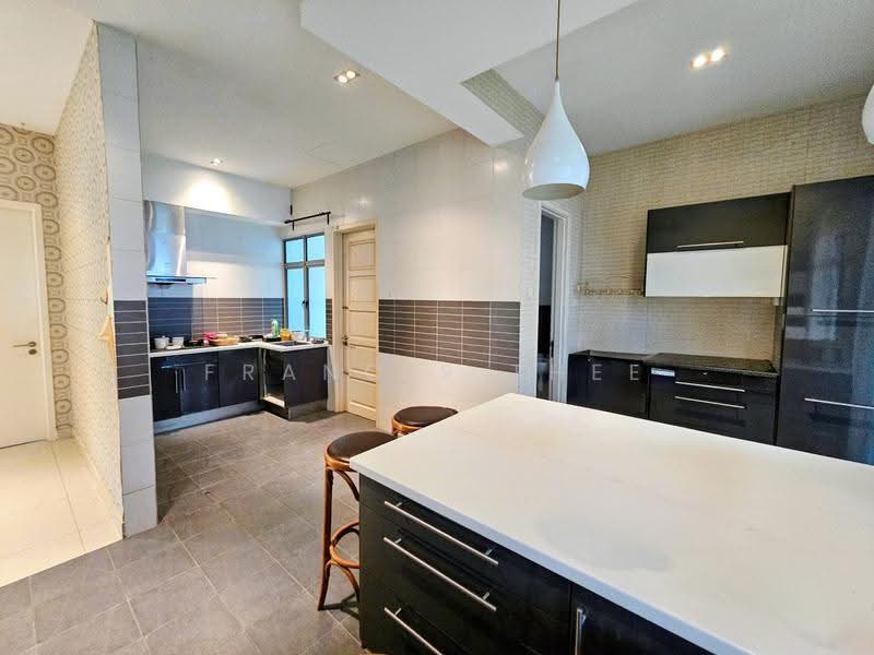Bungalow House for Sale in Kajang (Selangor) - Francis Thee - Kitchen - PropertyGuru.com.my