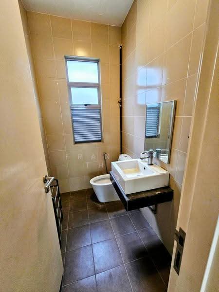 Bungalow House for Sale in Kajang (Selangor) - Francis Thee - Bathroom - PropertyGuru.com.my