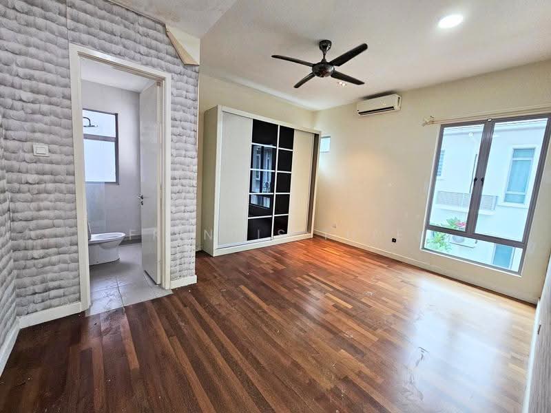 Bungalow House for Sale in Kajang (Selangor) - Francis Thee - Bedroom - PropertyGuru.com.my