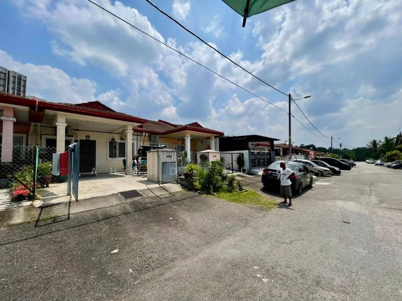 2-storey Terraced House for Sale in Saujana Puchong (Puchong) - Ahmad Fadlee - PropertyGuru.com.my
