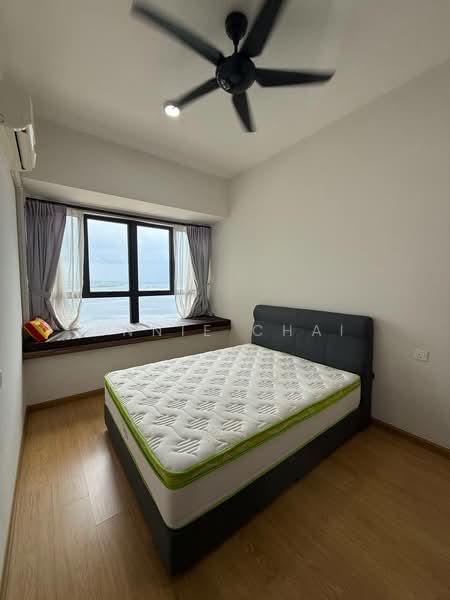 Kondominium untuk Disewa di Lovell @ Country Garden Danga Bay - Annie Chai - Bedroom - PropertyGuru.com.my