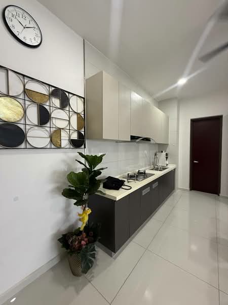 Kondominium untuk Disewa di Lovell @ Country Garden Danga Bay - Annie Chai - Kitchen - PropertyGuru.com.my