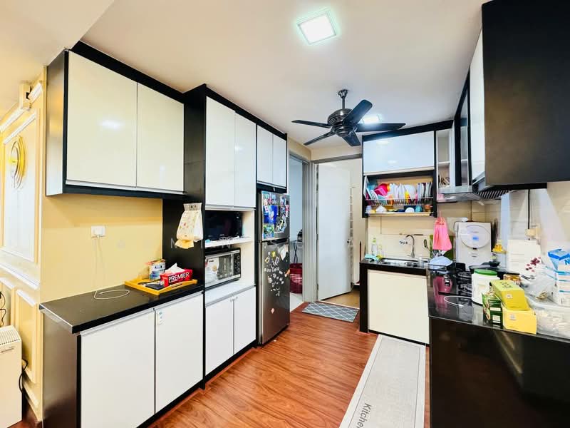 Kondominium untuk Disewa di Suasana Lumayan - Yasmin Sulaiman - Kitchen - PropertyGuru.com.my