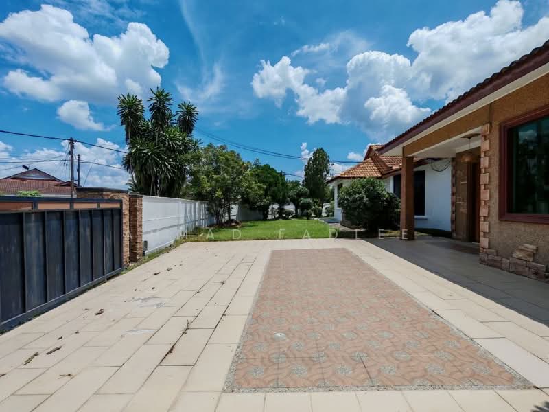 Bungalow for Sale in Bandar Rinching (Semenyih) - Ahmad Fadlee - PropertyGuru.com.my