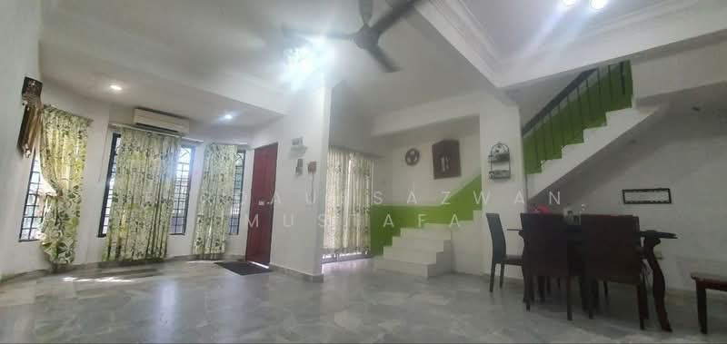 Rumah Teres 2 Tingkat untuk Dijual di Bandar Baru Selayang Fasa 2A - Firdaussazwan Mustafa - Living Room - PropertyGuru.com.my