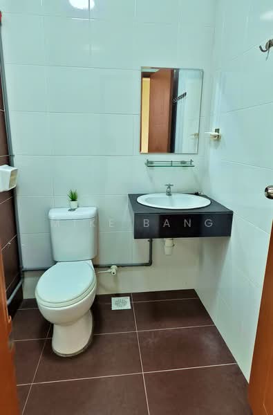 2-storey Terraced House for Sale in Bandar Dato Onn (Tebrau) - Mike Bang - Bathroom - PropertyGuru.com.my