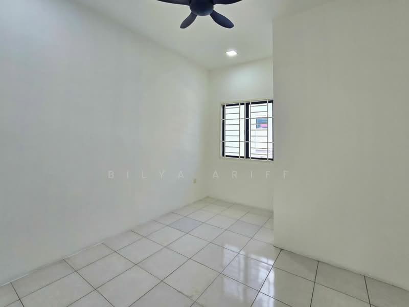 2.5-storey Terraced House for Sale in Saujana Utama (Selangor) - BILYA ARIFF - PropertyGuru.com.my