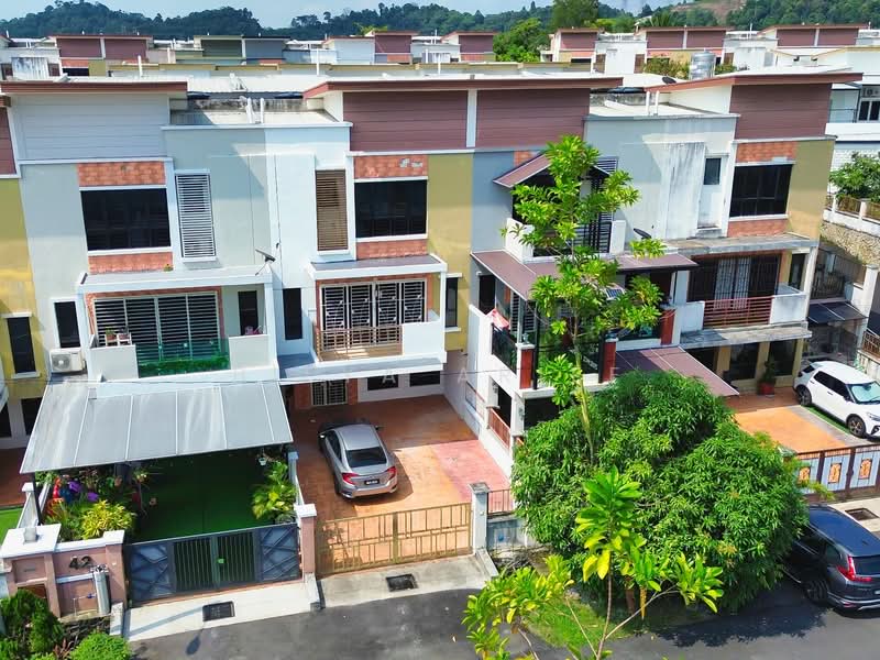 2.5-storey Terraced House for Sale in Saujana Utama (Selangor) - BILYA ARIFF - PropertyGuru.com.my