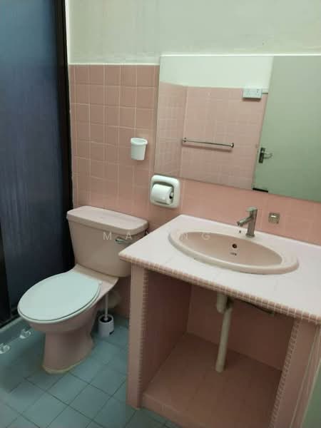 Rumah Berkembar untuk Dijual di Pulau Tikus (Penang) - Max Ng - Bathroom - PropertyGuru.com.my