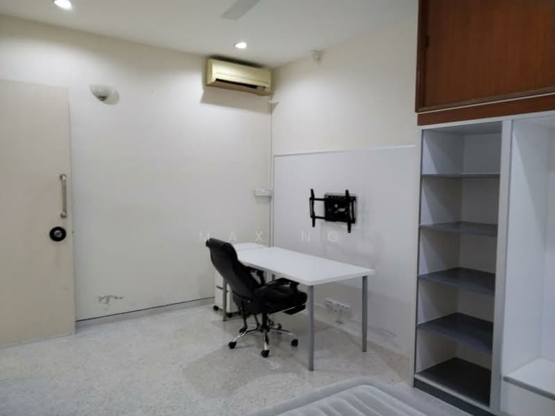 Rumah Berkembar untuk Dijual di Pulau Tikus (Penang) - Max Ng - Study - PropertyGuru.com.my