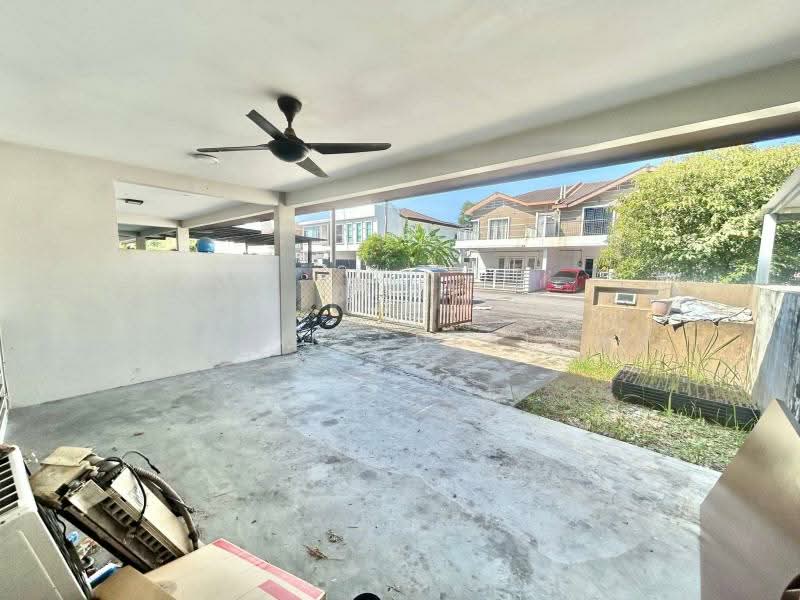 2-storey Terraced House for Sale in Taman Desiran Bayu (Puchong) - Yasmin Sulaiman - Exterior - PropertyGuru.com.my