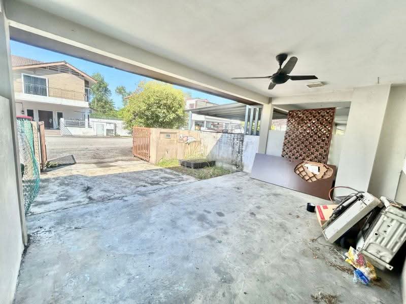 2-storey Terraced House for Sale in Taman Desiran Bayu (Puchong) - Yasmin Sulaiman - Exterior - PropertyGuru.com.my