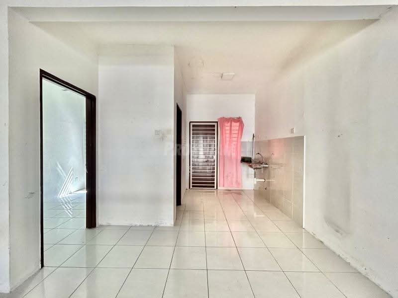 2-storey Terraced House for Sale in Taman Desiran Bayu (Puchong) - Yasmin Sulaiman - Interior - PropertyGuru.com.my