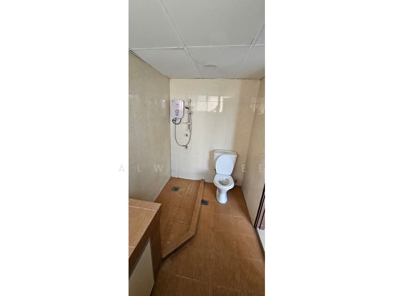 Kondominium untuk Disewa di Bougainvilla Condominium, Bukit Bintang - Alwin Yee - Bathroom - PropertyGuru.com.my