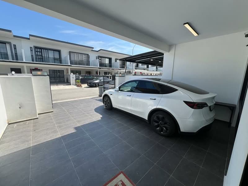 Rumah Teres 2 Tingkat untuk Disewa di Johor Bahru (Johor) - Yoland . - Exterior - PropertyGuru.com.my