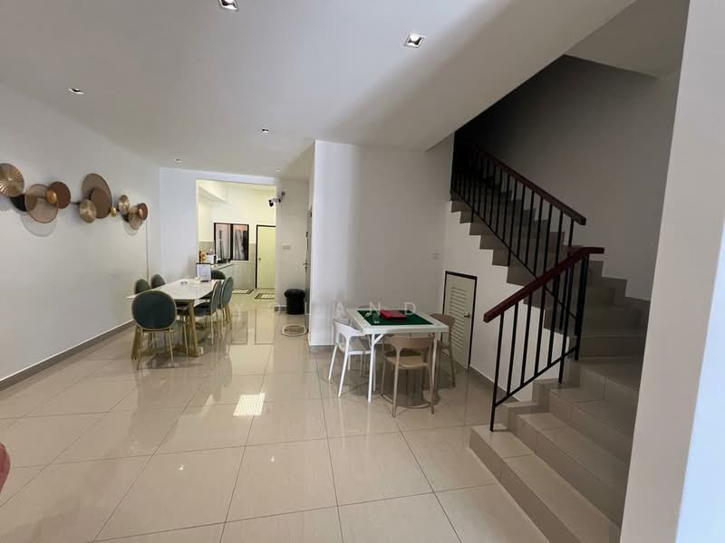 Rumah Teres 2 Tingkat untuk Disewa di Johor Bahru (Johor) - Yoland . - Dining Room - PropertyGuru.com.my