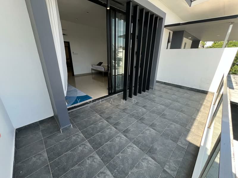 Rumah Teres 2 Tingkat untuk Disewa di Johor Bahru (Johor) - Yoland . - Balcony - PropertyGuru.com.my