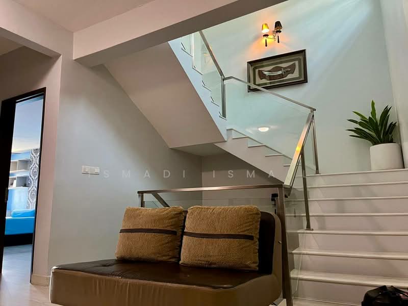 3-storey Terraced House for Sale in Denai Alam (Shah Alam) - Ismadi Ismail - Interior - PropertyGuru.com.my