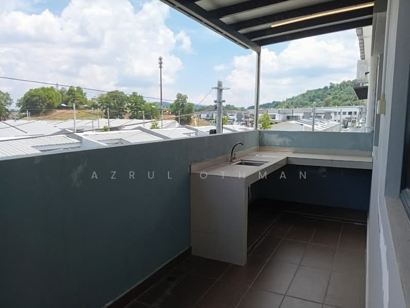 2-storey Terraced House for Sale in Sikamat (Negeri Sembilan) - Azrul Othman - Balcony - PropertyGuru.com.my