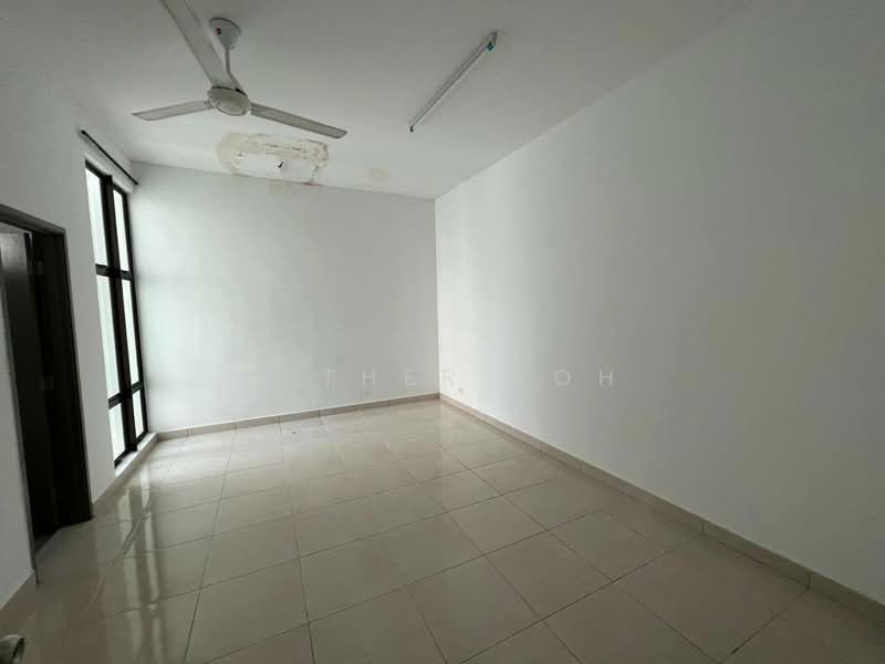 Cluster House for Sale in Taman Mutiara Mas (Skudai) - Esther Toh - Interior - PropertyGuru.com.my